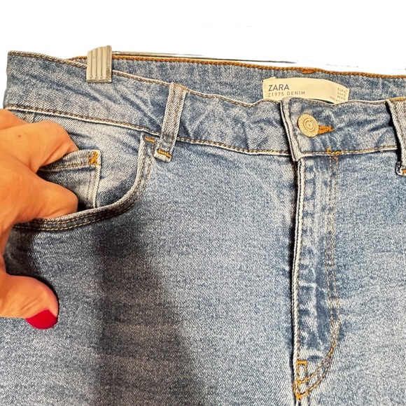 Zara Medium Wash Skinny Denim Jeans Striped Trim Up Legs Z1975 Sz 10-runs small - Picture 8 of 10